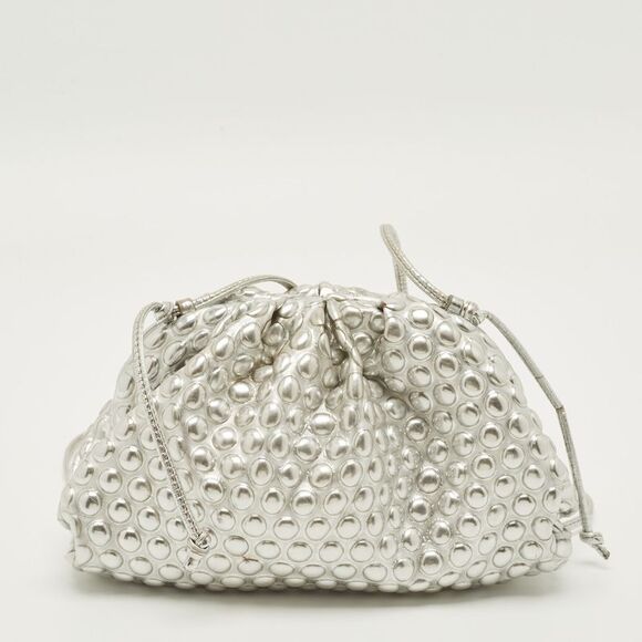 Bottega Veneta Bubble Wrap The Pouch Mini Silver Leather Bag - Picture 4 of 7